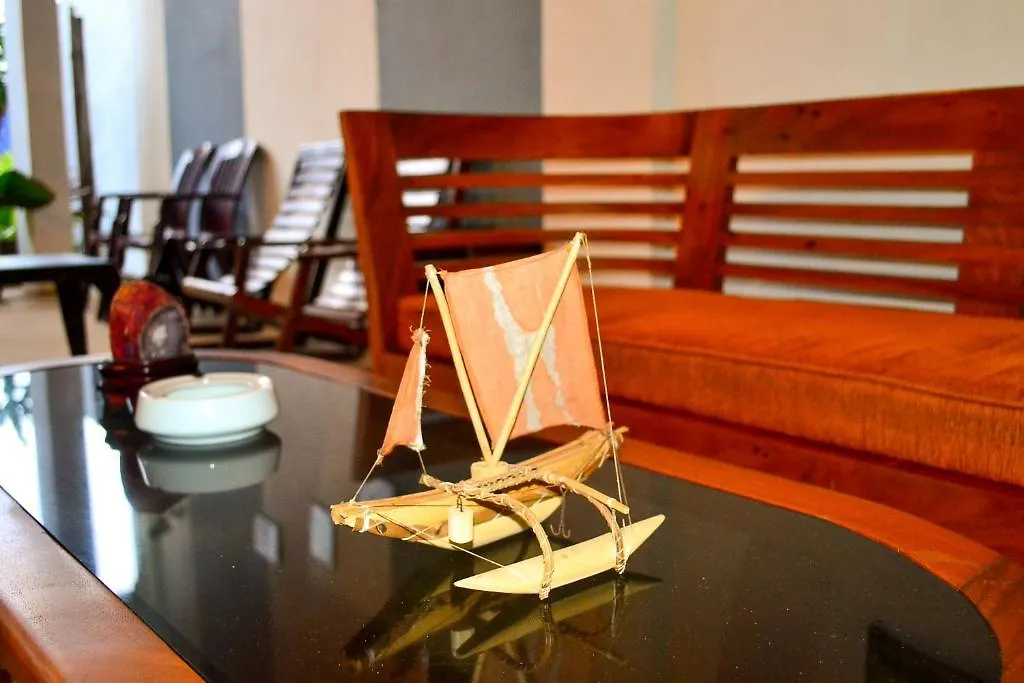Hotel Marine At Negombo Beach 3*,  Шри-Ланка